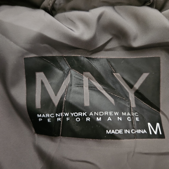 Marc NY Performance Taupe Puffer Vest EUC - Picture 7 of 8
